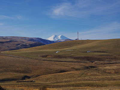 В горах Кавказа.