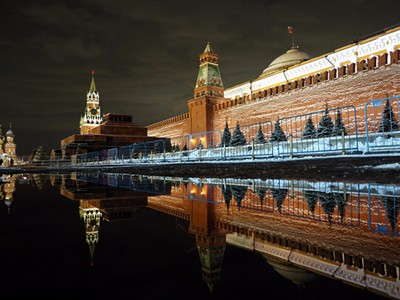 город