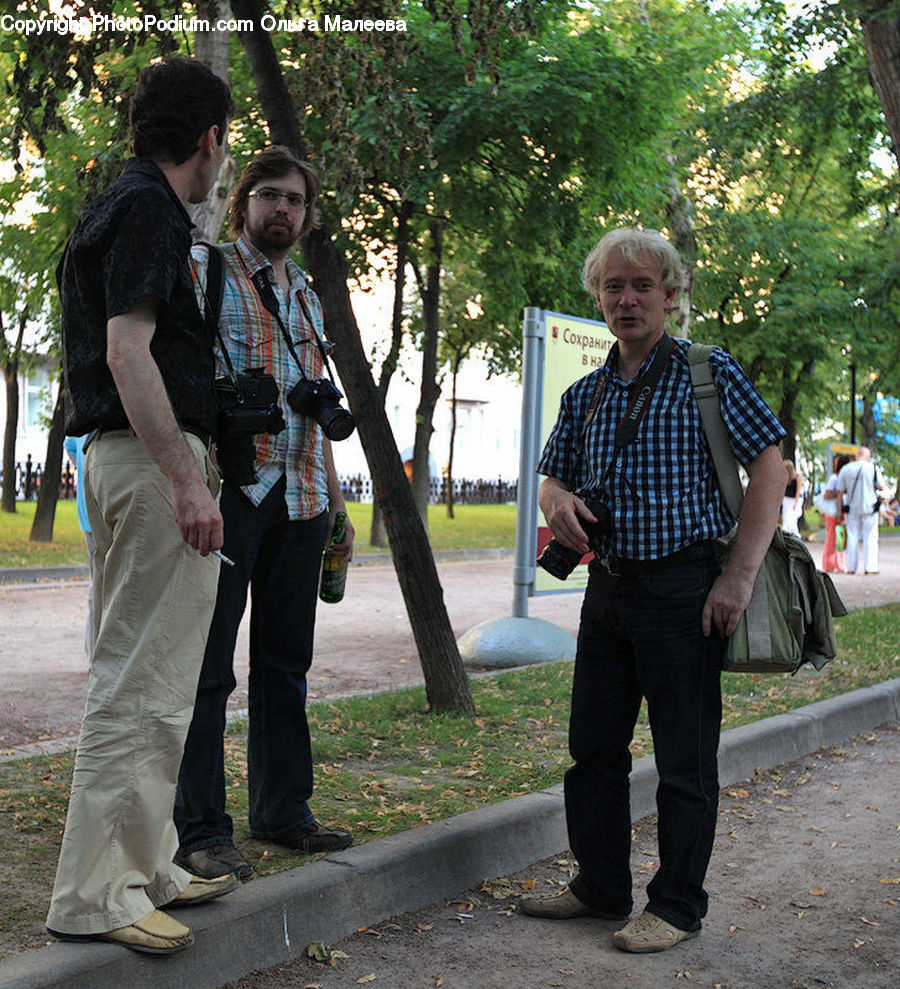 Human, People, Person, Leisure Activities, Walking, Plaid, Clothing