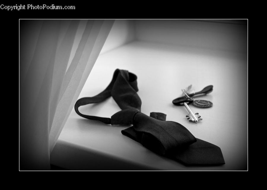 Footwear, Shoe, High Heel, Sandal, Key, Triangle, Wedge
