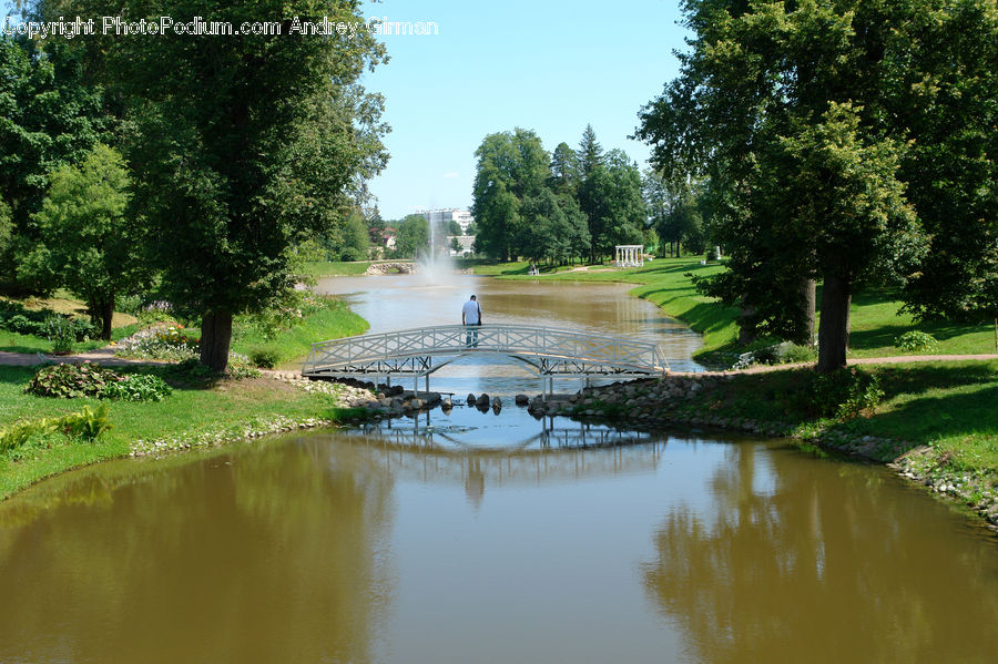 Fountain, Water, Outdoors, Pond, Canal, River, Bridge