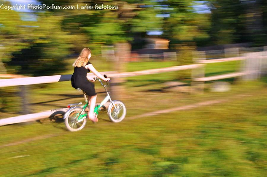 People, Person, Human, Bicycle, Bike, Vehicle, Cyclist