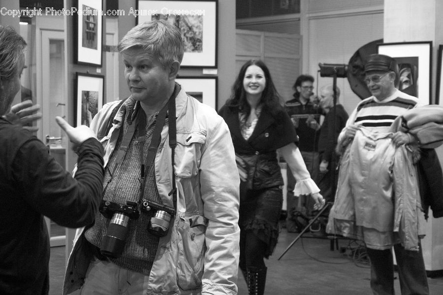 Human, People, Person, Performer, Female, Tourist, Portrait