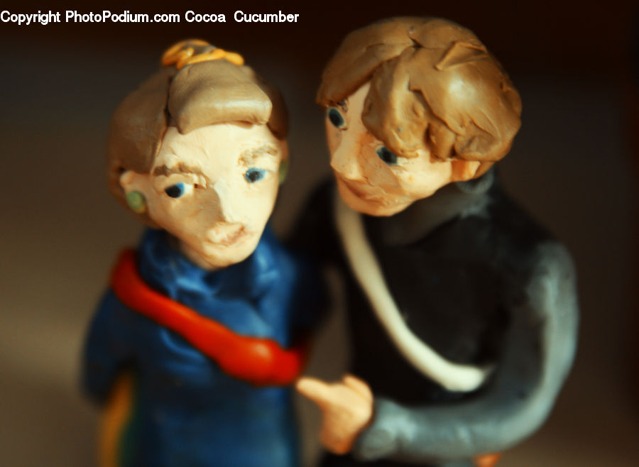 Figurine, Costume