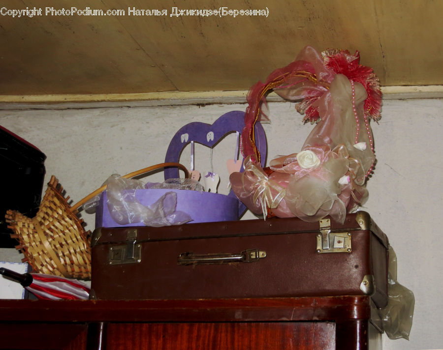 Luggage, Suitcase, Accessories, Chair, Furniture, Bag, Handbag