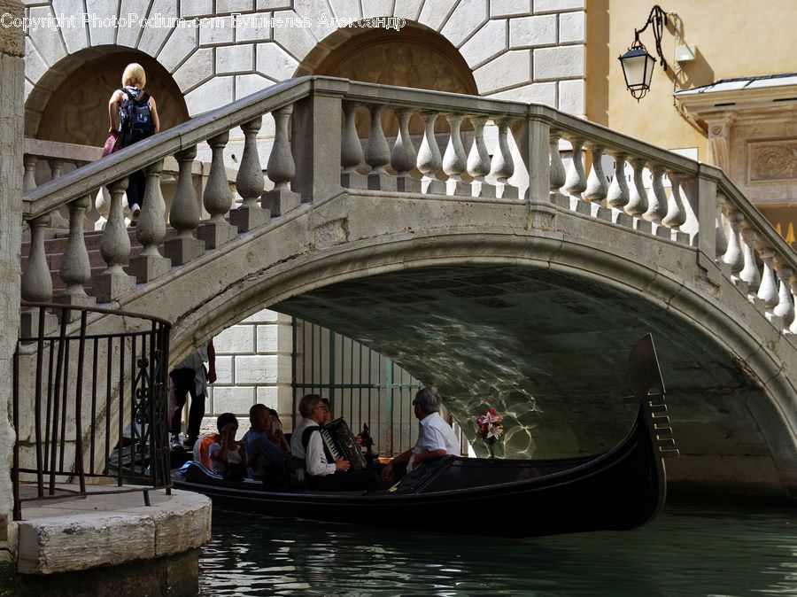 Boat, Gondola, Bird, Pigeon, Light Fixture, Leisure Activities, Building