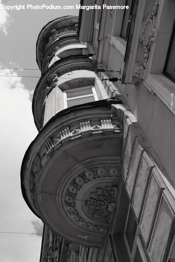 City, Downtown, Urban, Column, Pillar, Alley, Alleyway