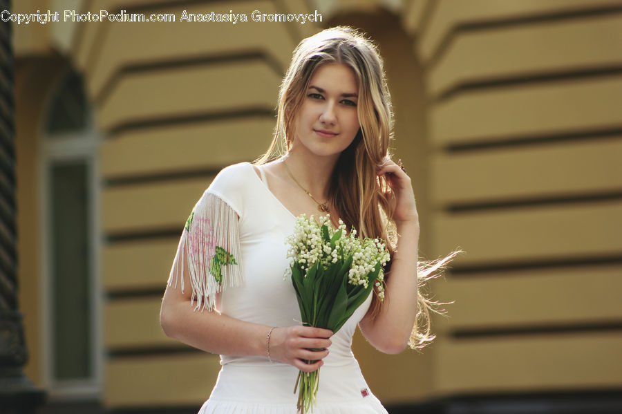 People, Person, Human, Bridesmaid, Flower, Flower Arrangement, Flower Bouquet