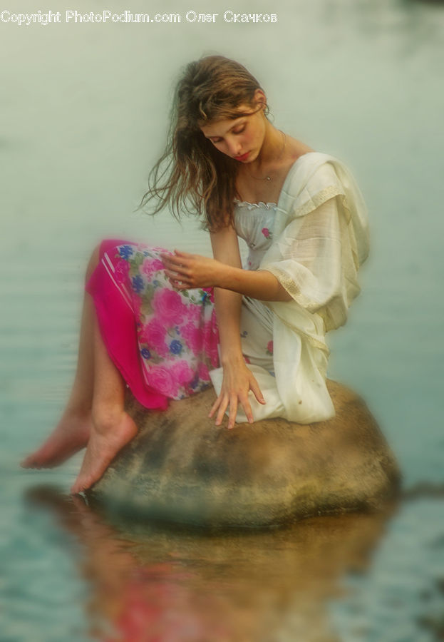 People, Person, Human, Leisure Activities, Clothing, Dress