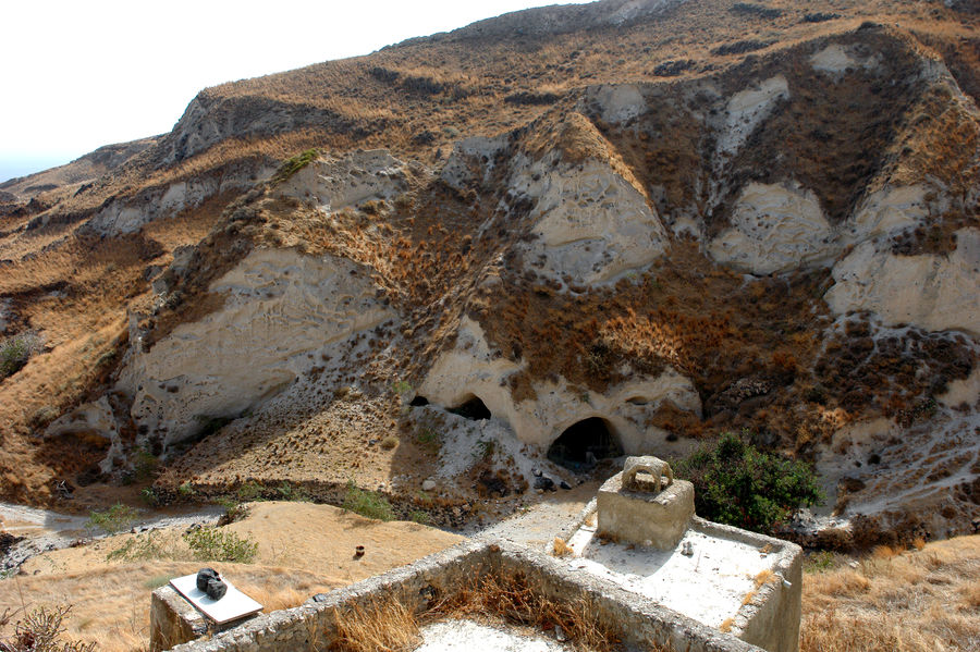 Tomb, Castle, Fort, Bunker, Mining, Mesa, Outdoors