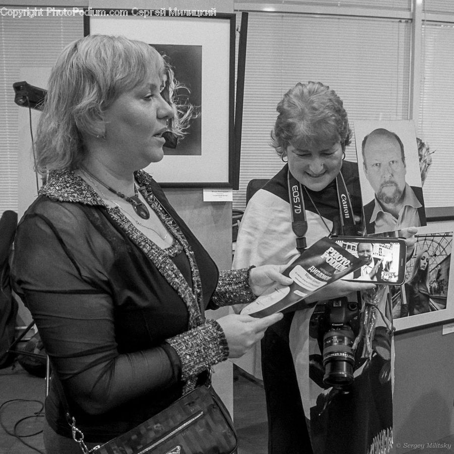 Human, People, Person, Camera, Electronics, Reading, Blonde
