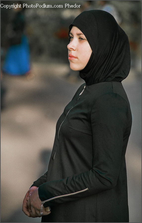 People, Person, Human, Clothing, Hood, Hoodie, Sweatshirt