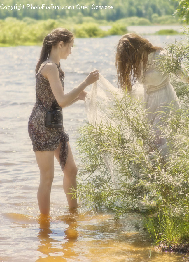 People, Person, Human, Female, Girl, Woman, Outdoors