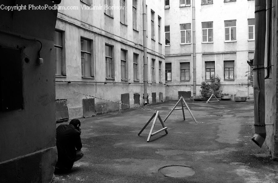 Triangle, Alley, Alleyway, Road, Street, Town, City