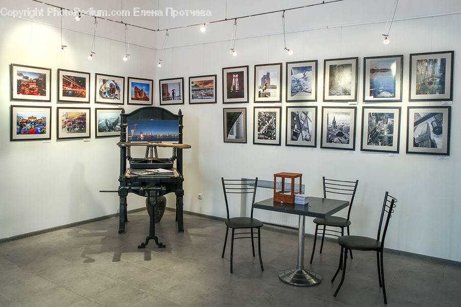 Chair, Furniture, Dining Room, Indoors, Room, Dining Table, Table