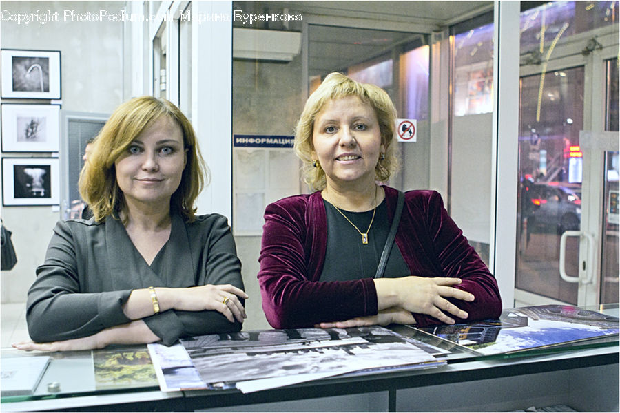 Human, People, Person, Blonde, Female, Woman, Scroll