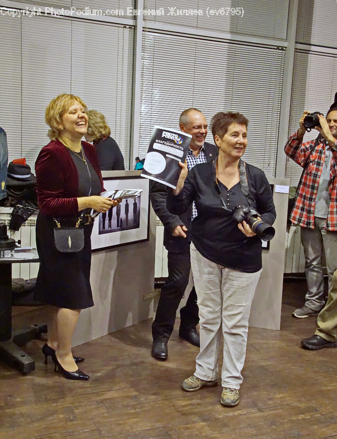 People, Person, Human, Blonde, Female, Woman, Footwear
