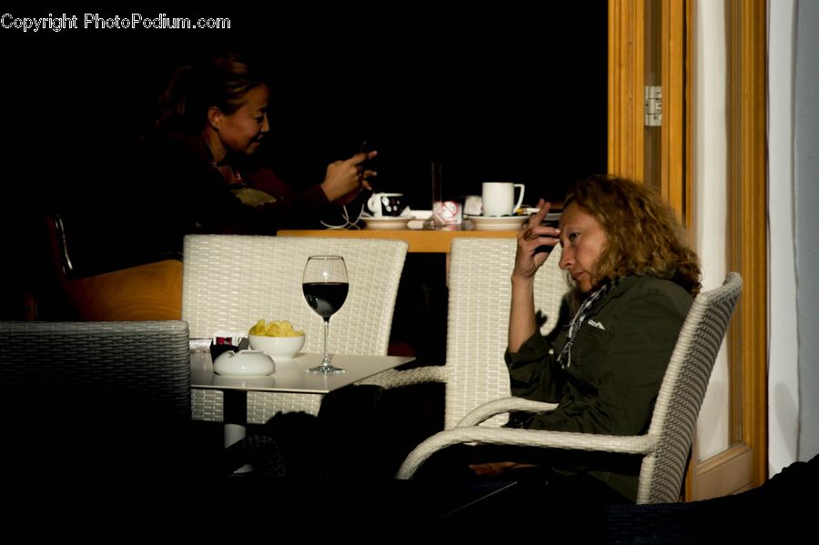 People, Person, Human, Dining Table, Furniture, Table, Dinner