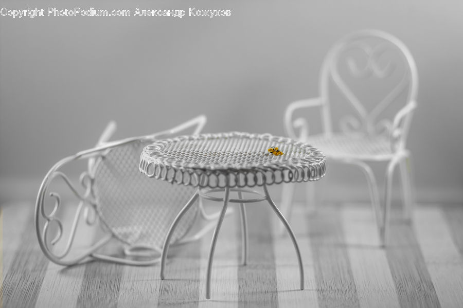 Chair, Furniture, Paper, Home Decor, Linen, Tablecloth, Glasses