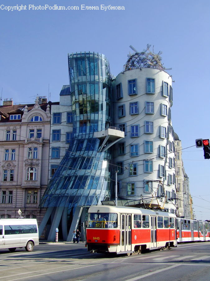 Car, Van, Cable Car, Streetcar, Trolley, Vehicle, Apartment Building