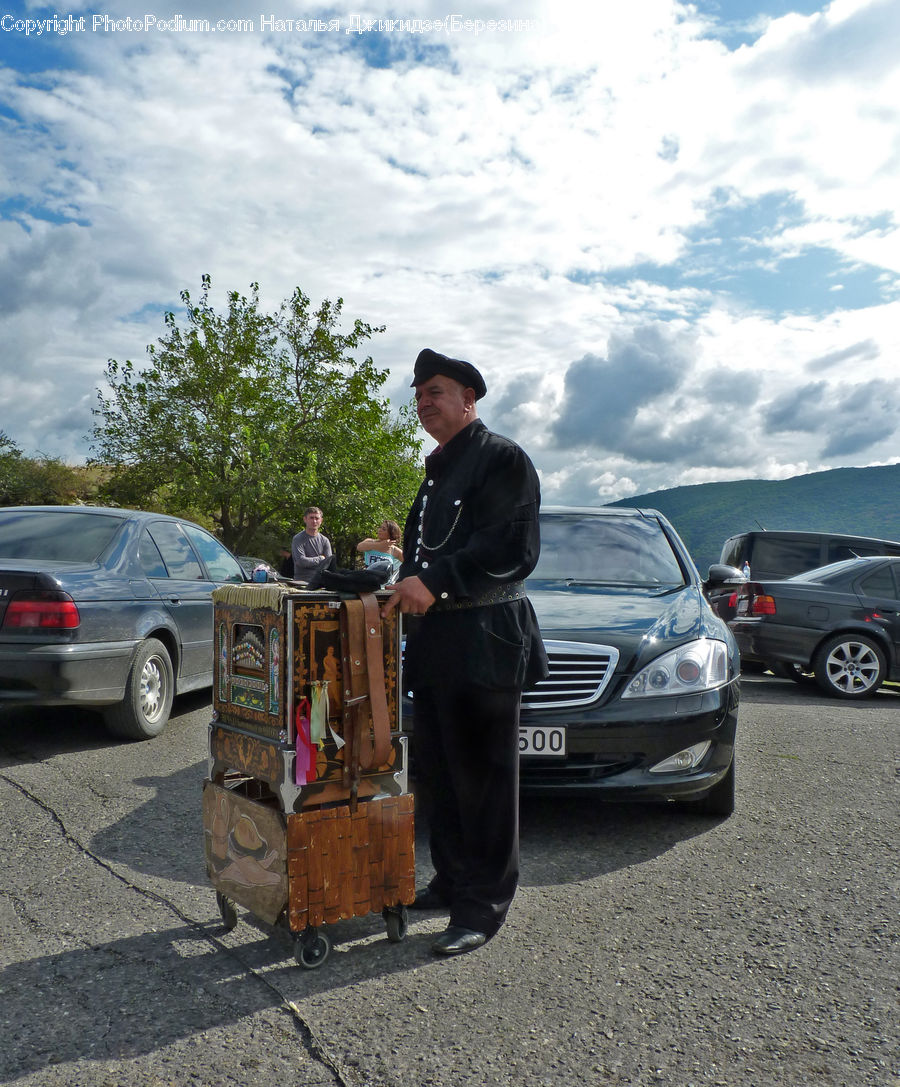 Human, People, Person, Automobile, Car, Vehicle, Sedan