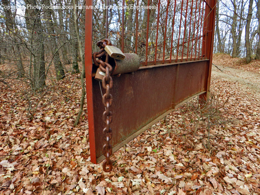 Rust, Furniture