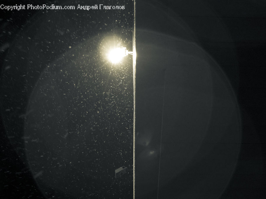 Astronomy, Lighting