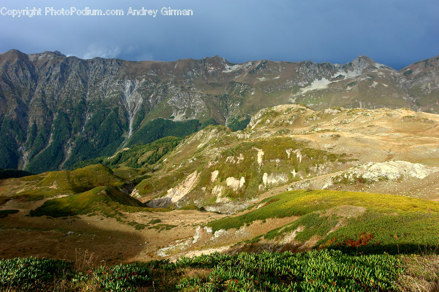 Crest, Mountain, Outdoors, Peak, Mountain Range, Nature, Field