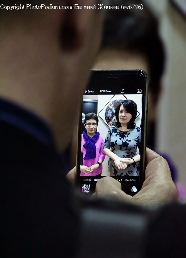 People, Person, Human, Electronics, Iphone, Mobile Phone, Phone