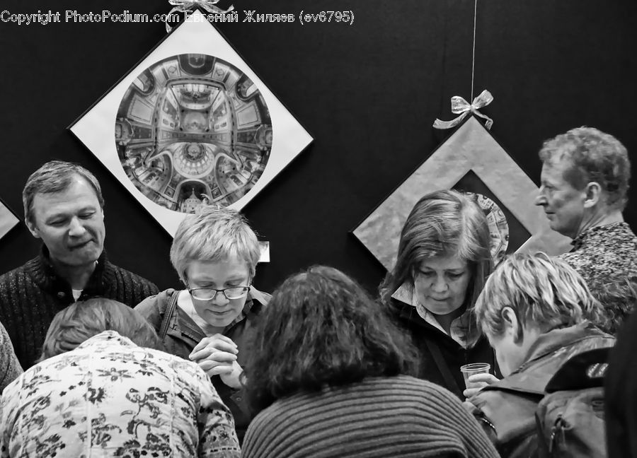 People, Person, Human, Crowd, Performer, Reading, Portrait