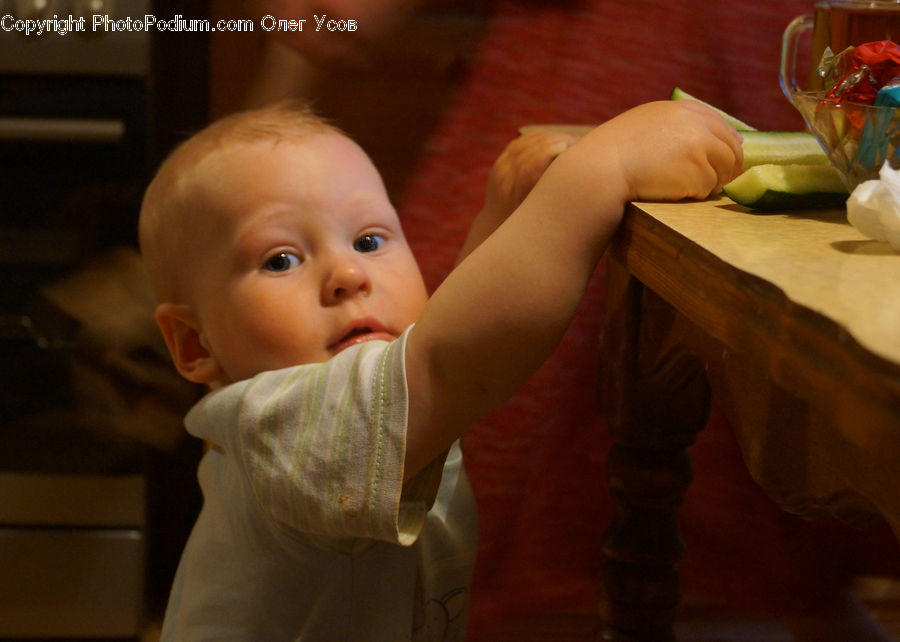 People, Person, Human, Dimples, Face, Smile, Dining Table