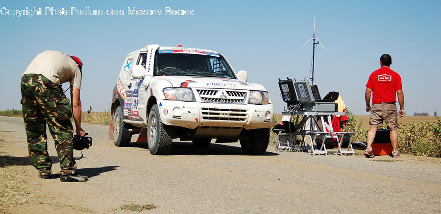 People, Person, Human, Automobile, Car, Vehicle, Offroad