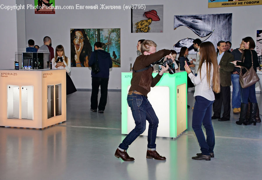 People, Person, Human, Floor, Flooring, Dance, Dance Pose