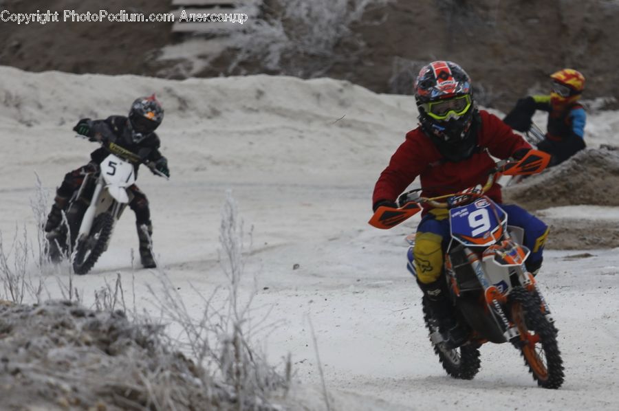 People, Person, Human, Piste, Slide, Snow, Snowboarding