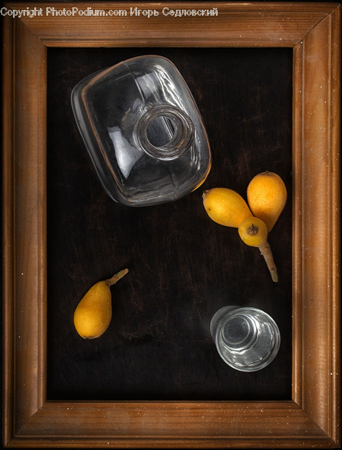 Bowl, Glass, Furniture, Beverage, Drink