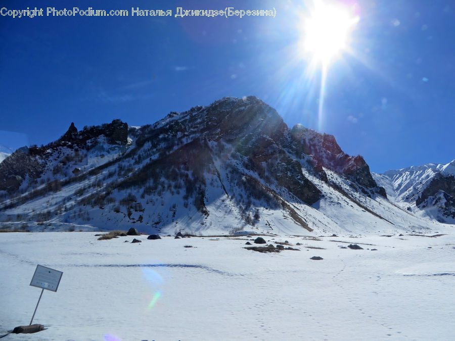 Crest, Mountain, Outdoors, Peak, Piste, Skiing, Snow