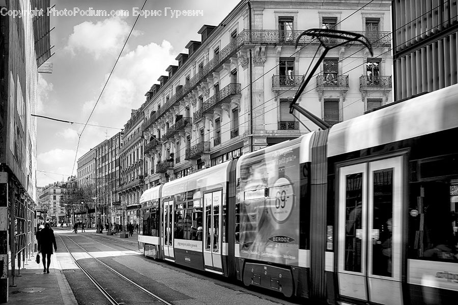 Streetcar, Tram, City, Downtown, Urban, Alley, Alleyway