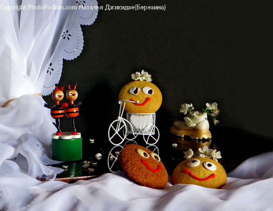 Cookie, Food, Gingerbread, Cake, Dessert, Glass, Goblet