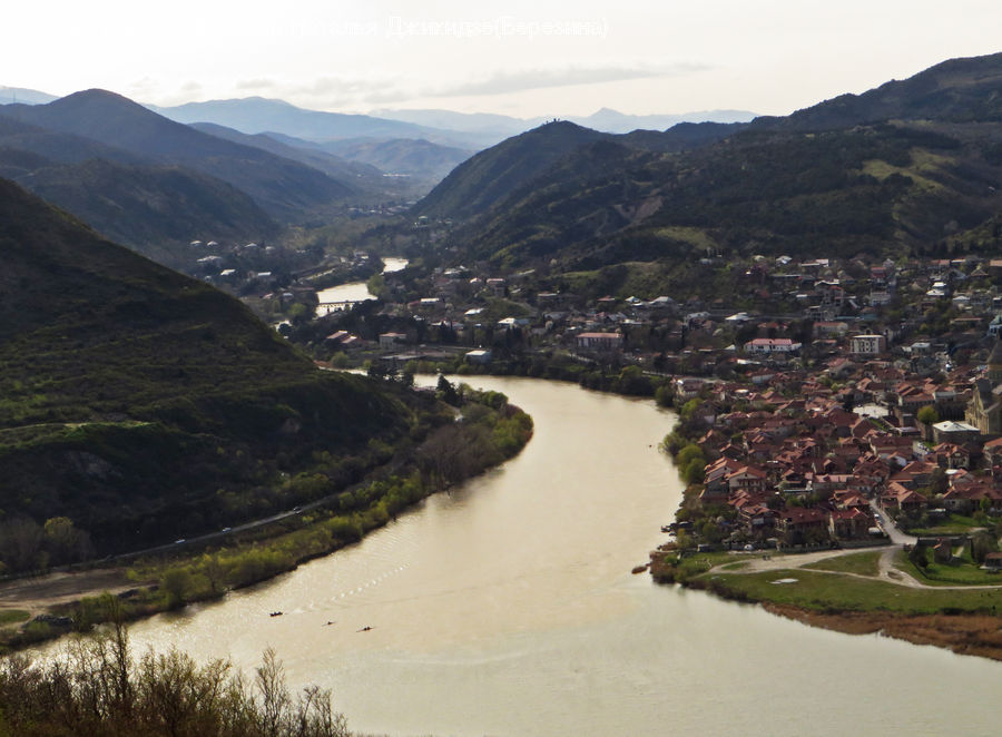 Building, Downtown, Town, Outdoors, Wilderness, Mountain, Valley