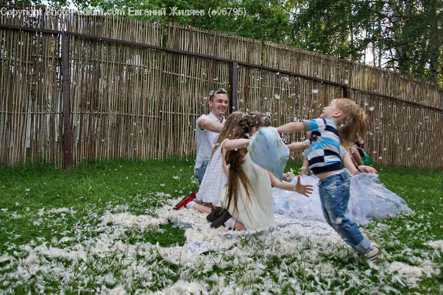 People, Person, Human, Yard, Backyard, Outdoors, Leisure Activities