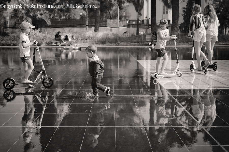 Human, People, Person, Shorts, Bicycle, Bike, Cyclist