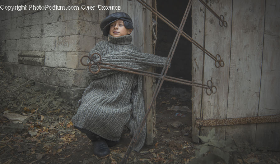 Crypt, Dungeon, Bonnet, Hat, Person, Portrait