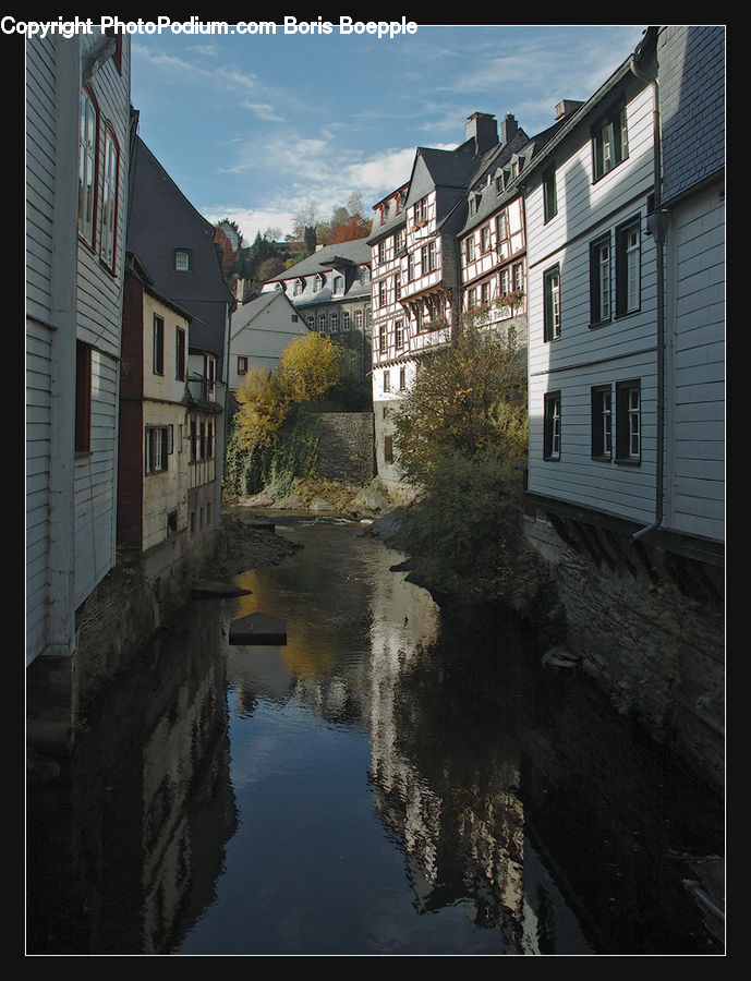 Puddle, Castle, Ditch, Fort, Moat, Canal, Outdoors