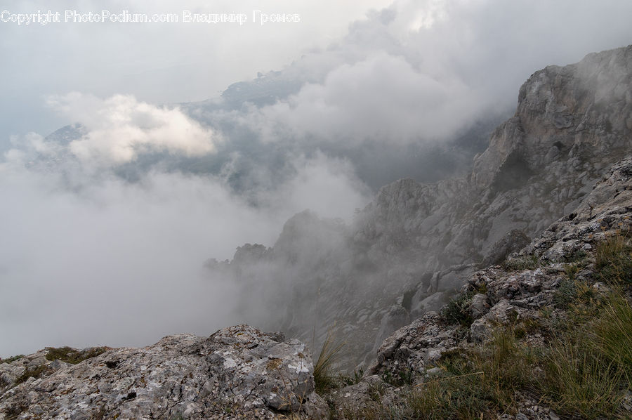 Crest, Mountain, Outdoors, Peak, Landslide, Fog, Mist