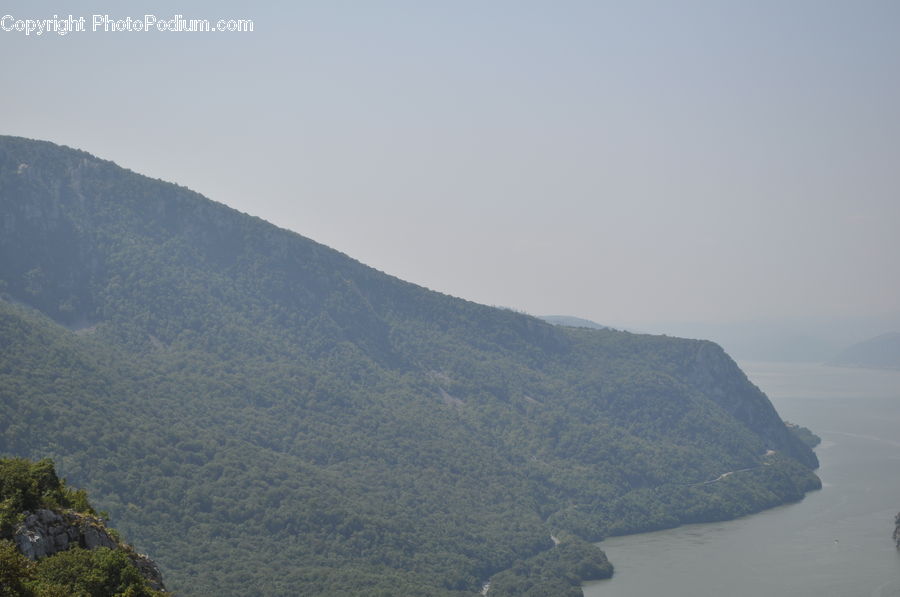 Cliff, Outdoors, Crest, Mountain, Peak, Promontory, Landscape