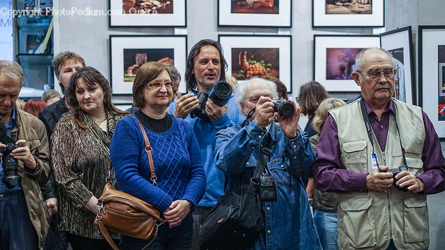 People, Person, Human, Photographer, Crowd, Female, Leisure Activities