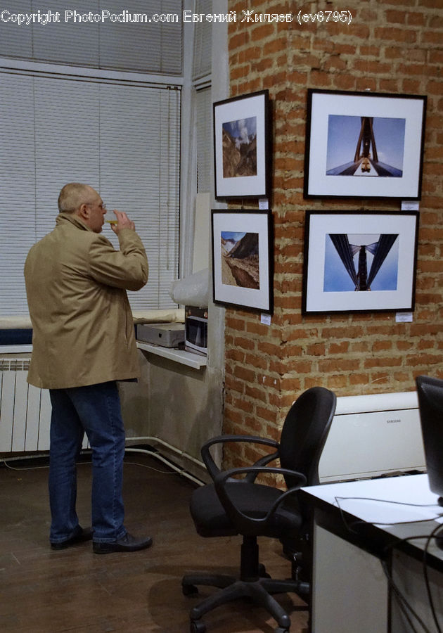Human, People, Person, Chair, Furniture, Brick, Computer