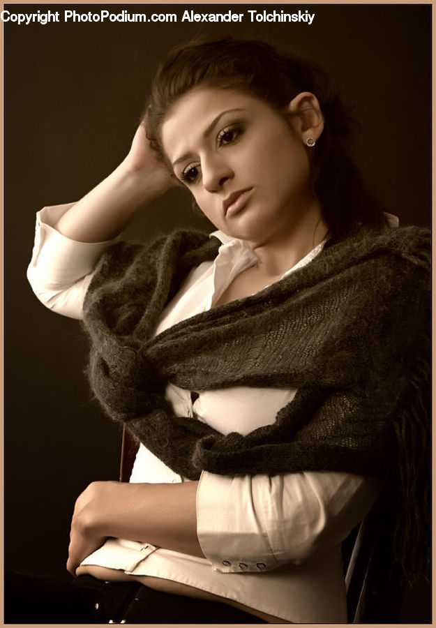Human, People, Person, Cardigan, Clothing, Sweater, Female