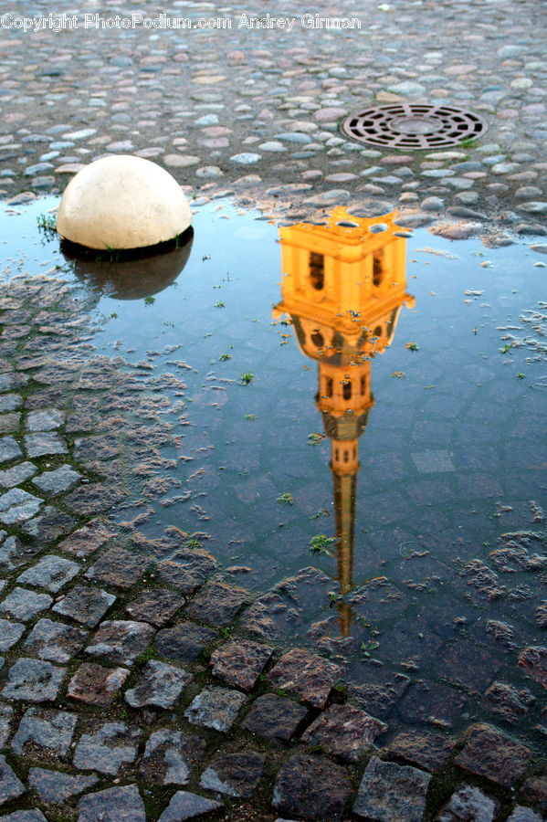 Puddle, Water