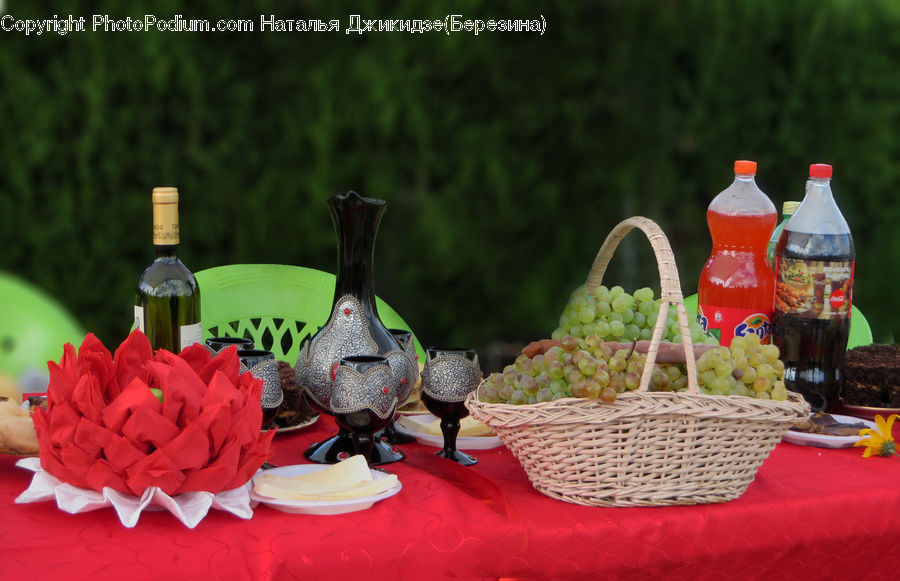 Picnic, Glass, Birthday Cake, Cake, Dessert, Food, Beverage